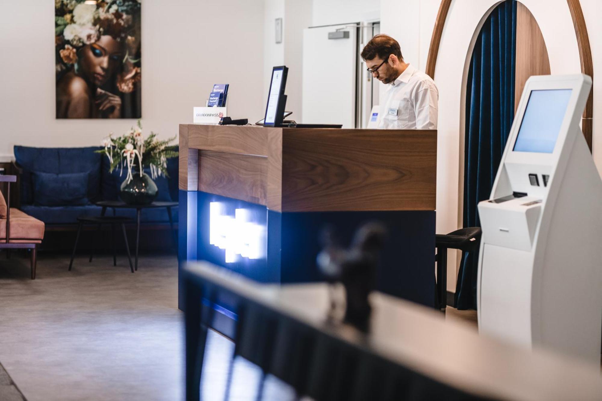Kepler Club Riga Airport Hotel - Landside Public Area Ieki Экстерьер фото